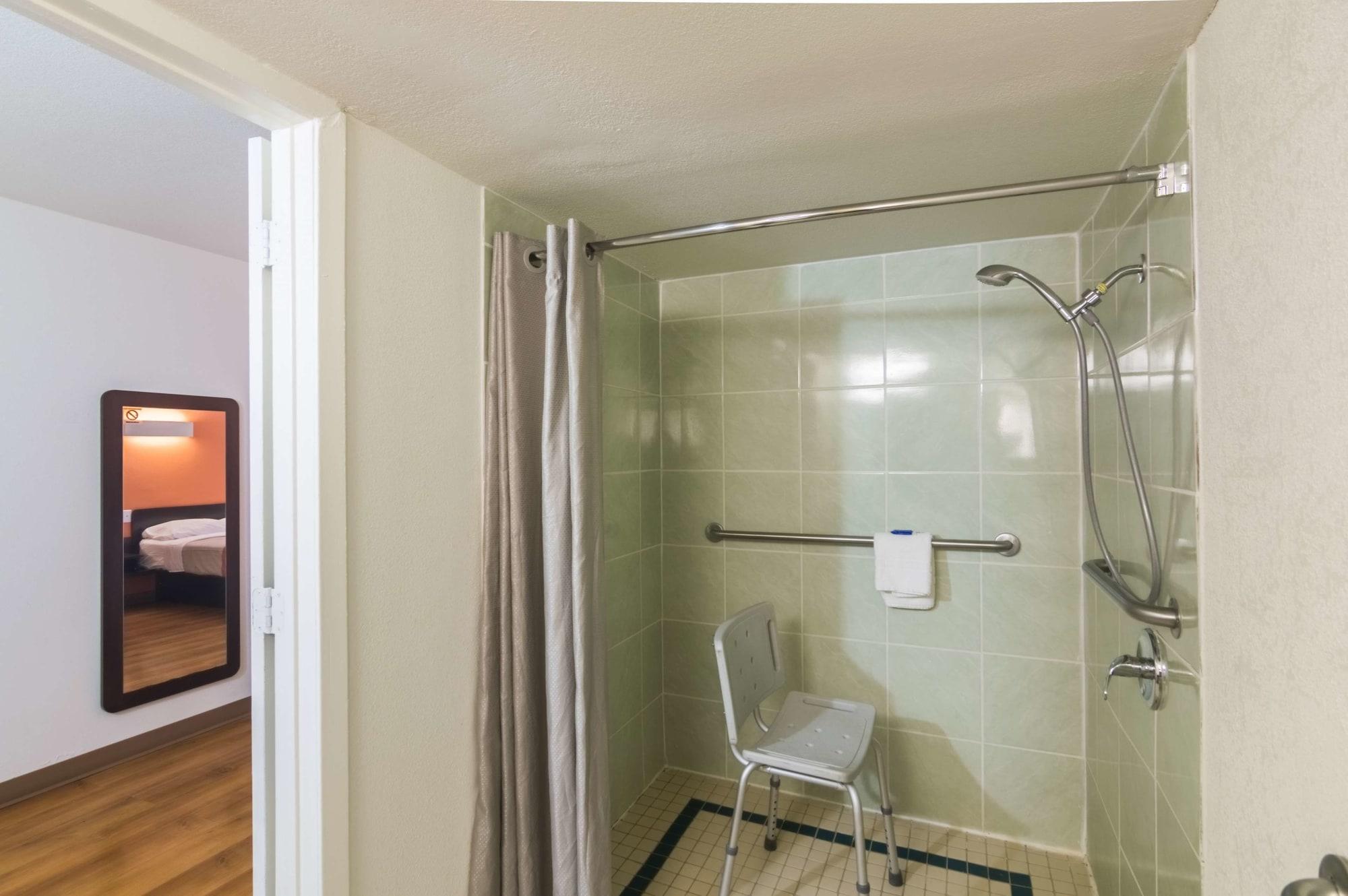 Motel 6-Wichita Falls, Tx - North Εξωτερικό φωτογραφία