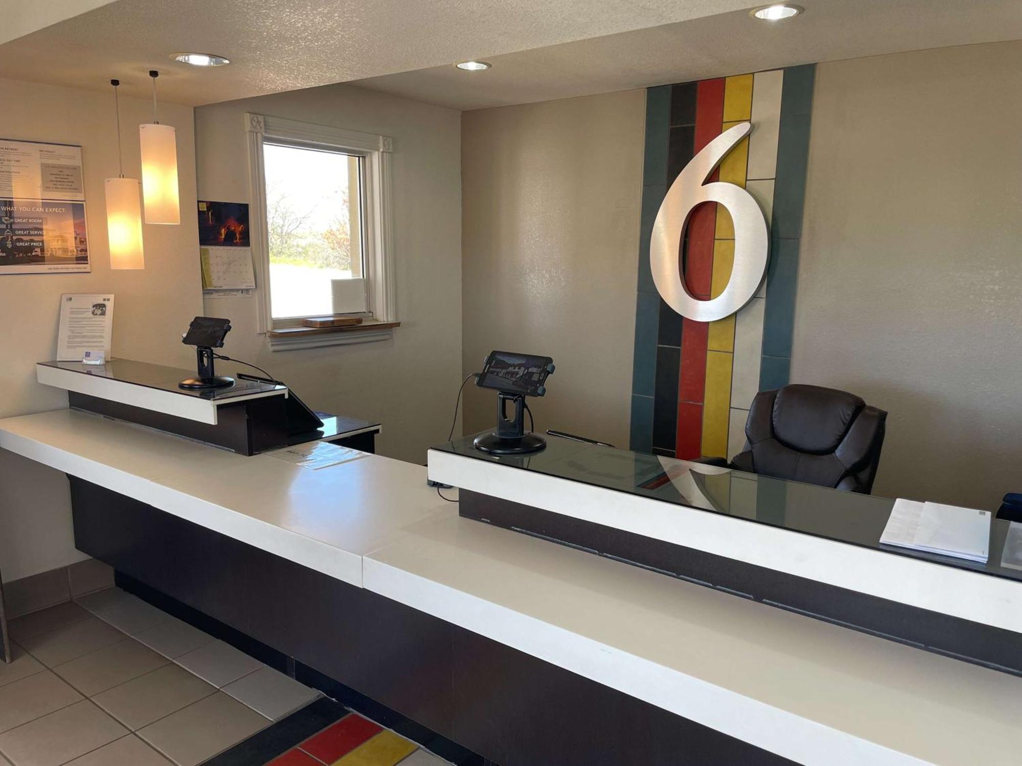 Motel 6-Wichita Falls, Tx - North Εξωτερικό φωτογραφία