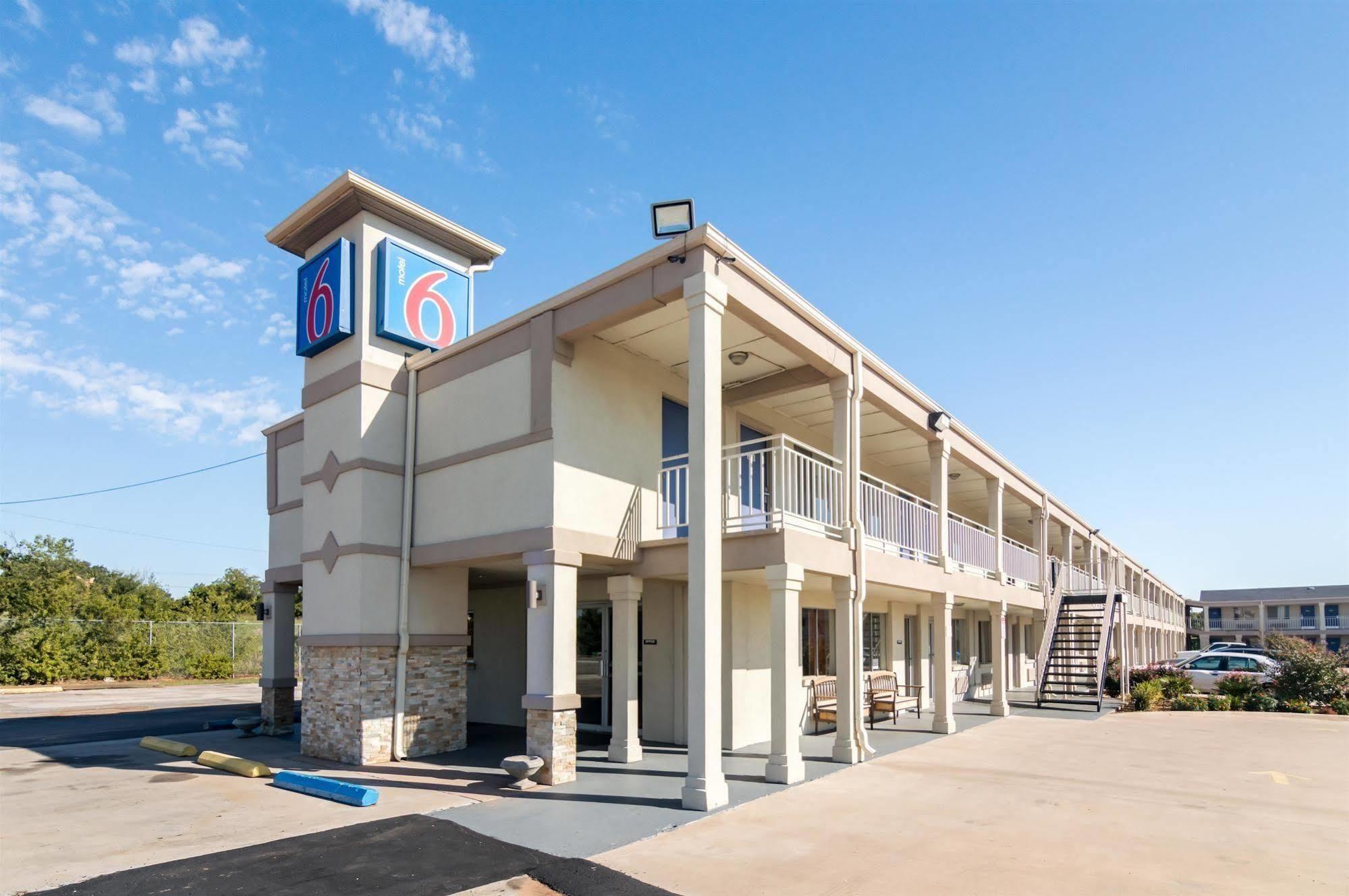 Motel 6-Wichita Falls, Tx - North Εξωτερικό φωτογραφία